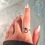 انگشتر نیم پیچ